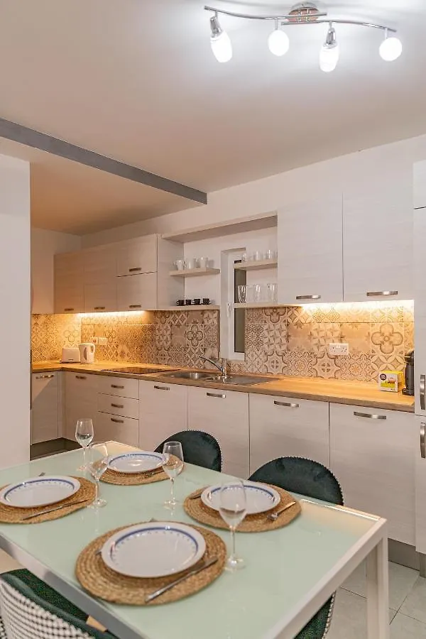 Fancy Modern Apt Sliema - W/ 2Br Malta